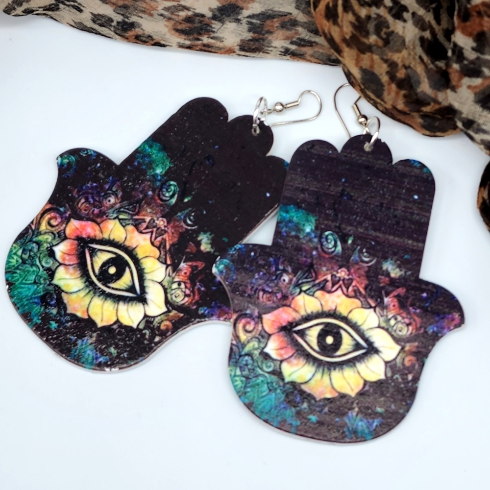 🔥10 for $30🔥 bundle Jewelry Large Wood Hamsa Earrings
